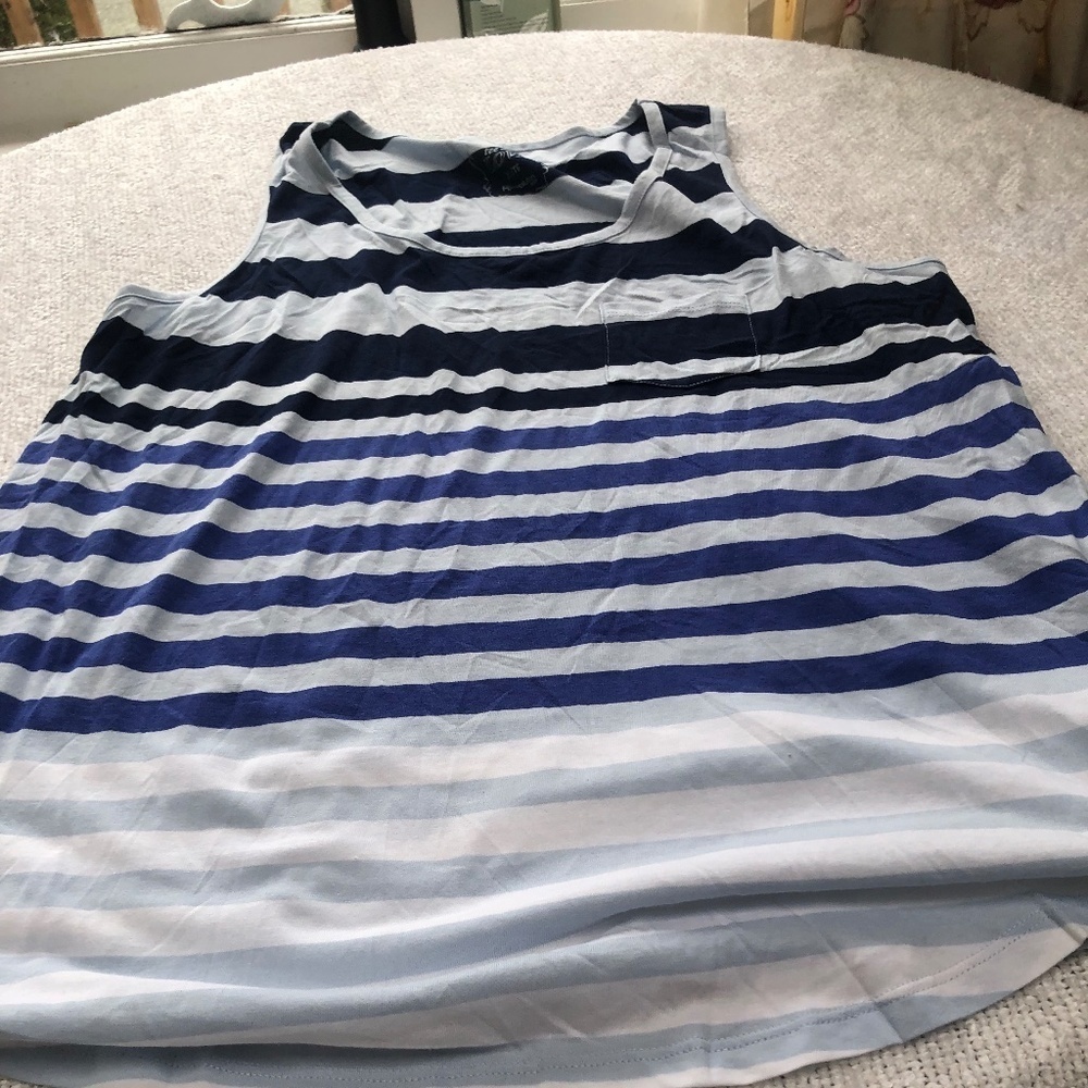 Tee shurt luv by Riki’s exlarge blue tank top- new or like new